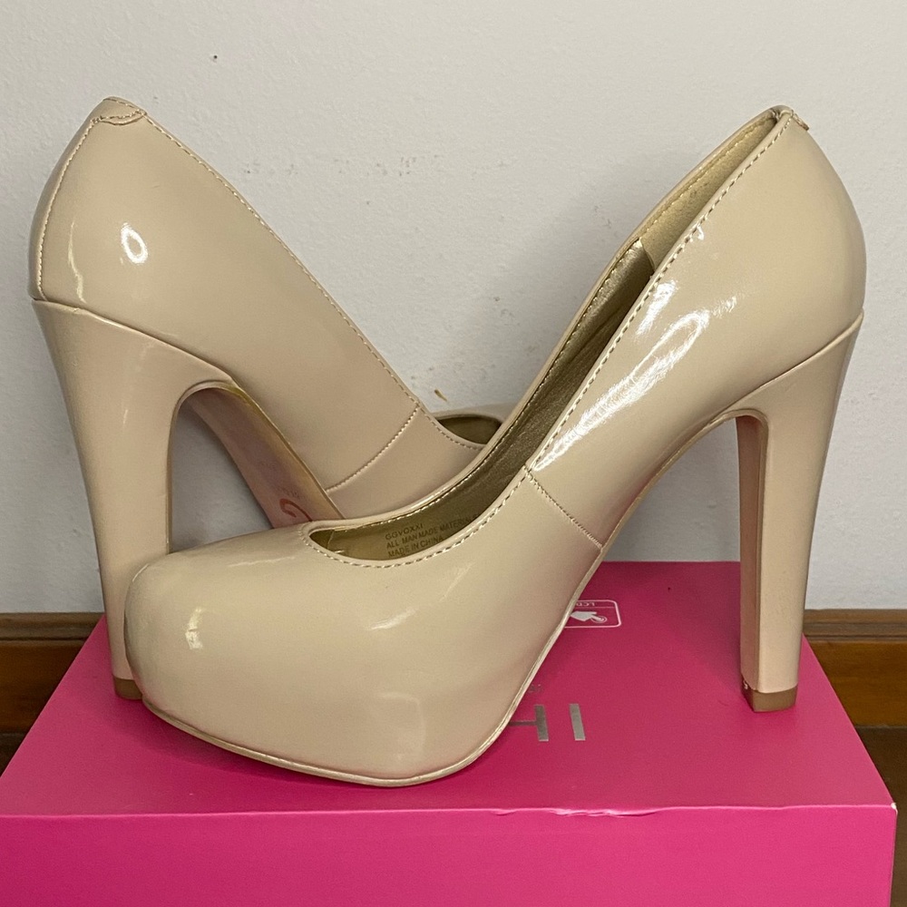 2/$50 New Nude Guess Platform Heels Sz 6.5